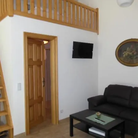 Schoene Scheune Luenow * Roskow