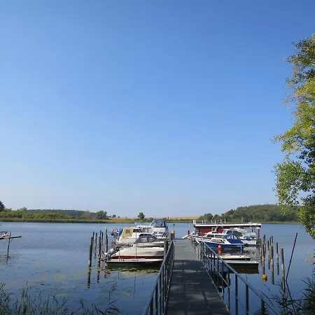 Schoene Scheune Luenow شقة