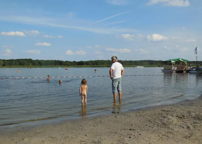 Schoene Scheune Luenow アパート Roskow